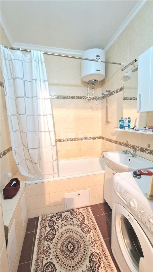 Продажа 1-комнатной квартиры, 65 м² в Караганде - фото 2