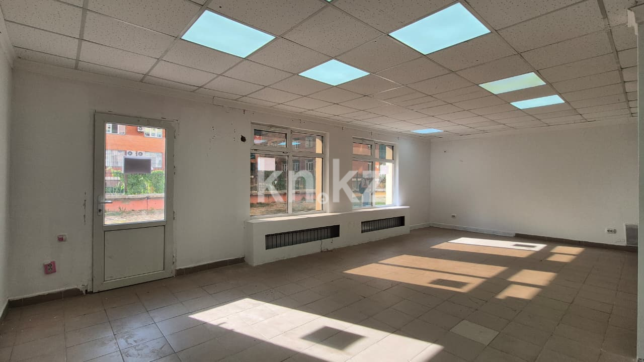 Продажа , 178 м², мкр-н Алмагуль, дом  24 - Продажа и аренда недвижимости в Атырау фото 17 из 23