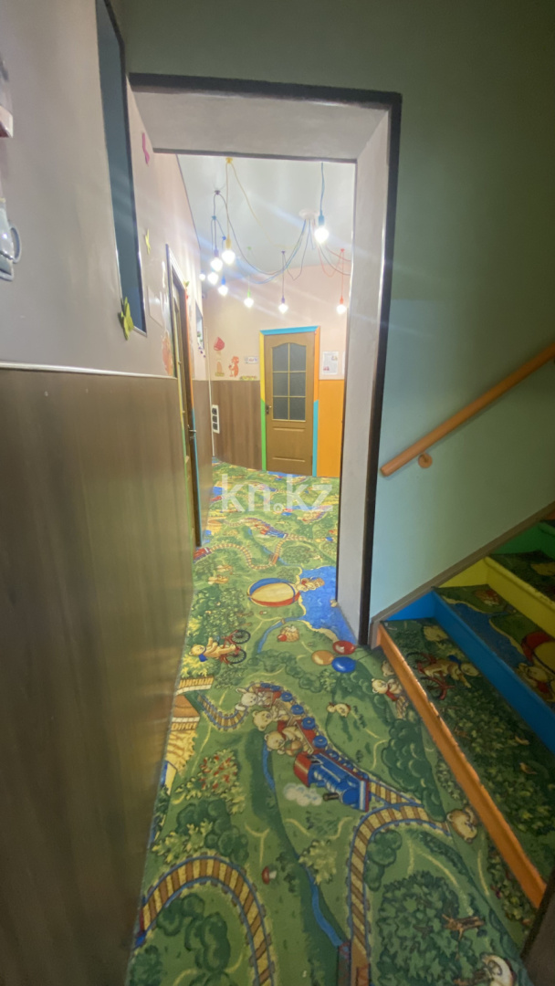 Продажа дома, 700 м² - Продажа домов, коттеджей в Алматы - страница 2 фото 13 из 35