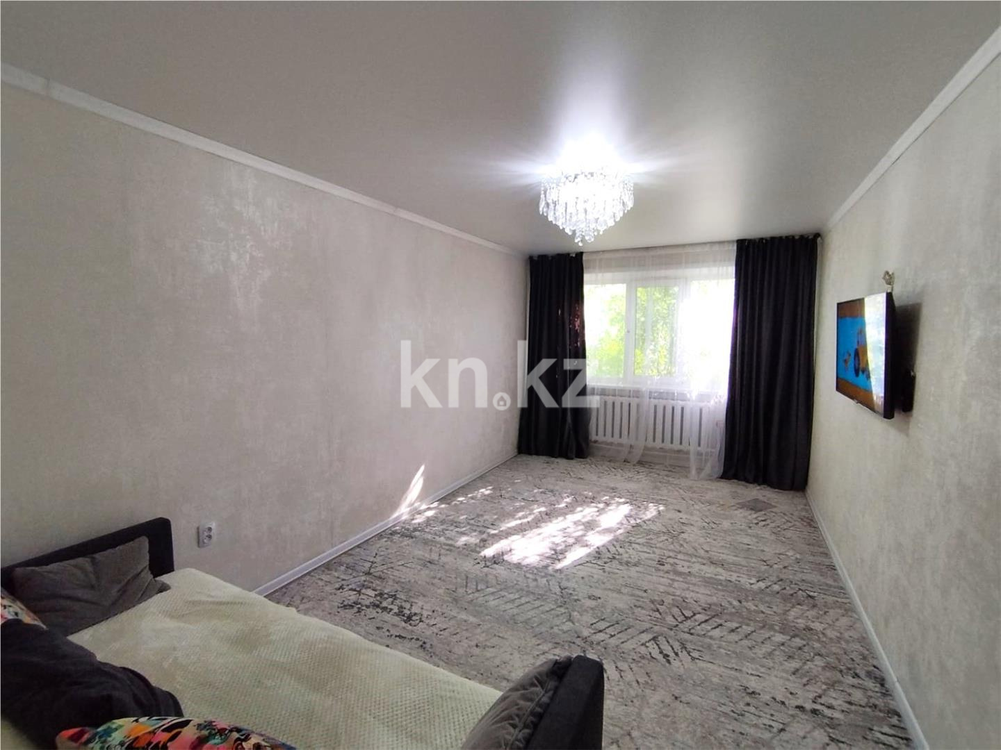 Продажа 2-комнатной квартиры, 46 м², ул. Орлова, дом  105 - Продажа квартир в Караганде фото 1 из 10