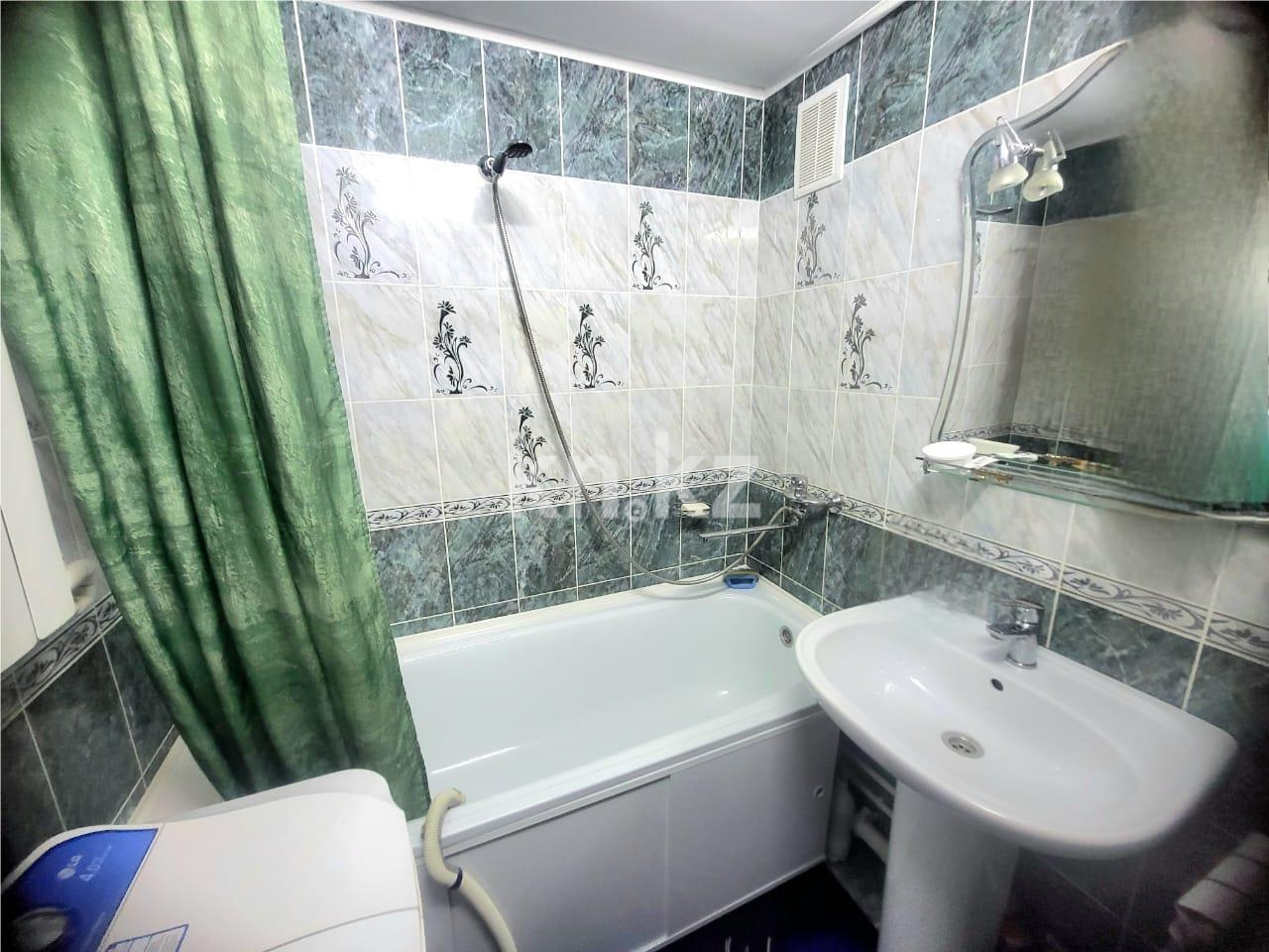 Продажа 3-комнатной квартиры, 69 м², мкр-н 8, дом  46 в Темиртау - фото 11