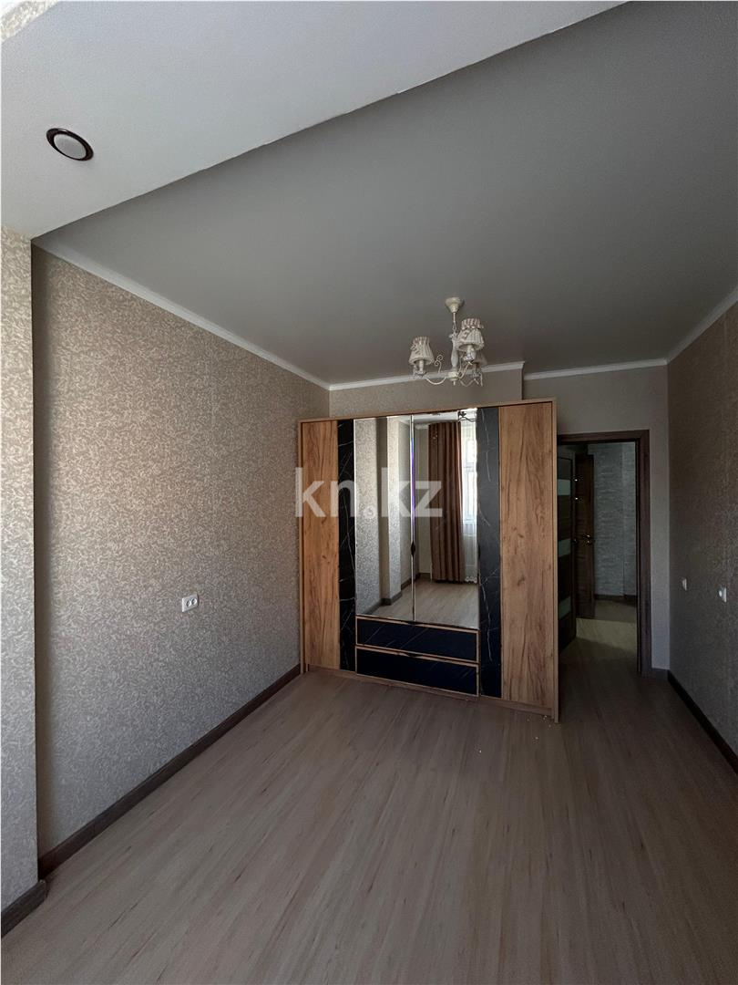 Продажа 2-комнатной квартиры, 55 м², ул. Сатпаева в Астане - фото 8