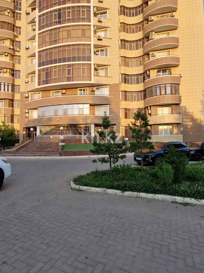 Продажа 4-комнатной квартиры, 129.6 м², ул. Смагулова, дом  56а - Продажа и аренда недвижимости в Атырау фото 31 из 34