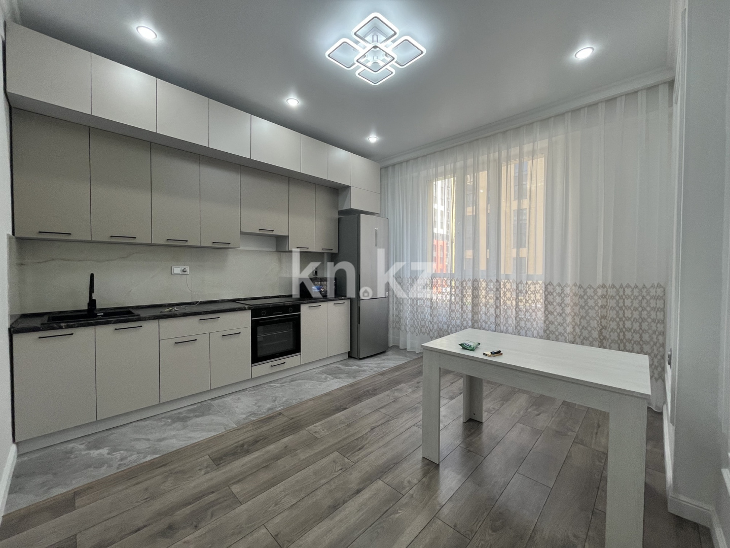 Аренда 1-комнатной квартиры, 48 м² - Продажа зданий в Актобе фото 2 из 10