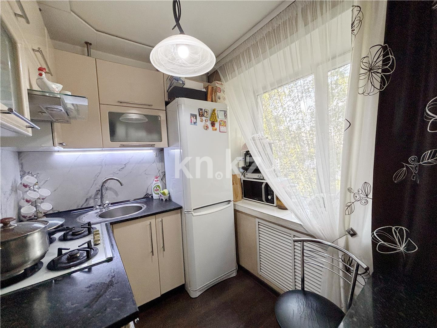 Продажа 3-комнатной квартиры, 57 м², ул. Крылова, дом  11 в Караганде - фото 10