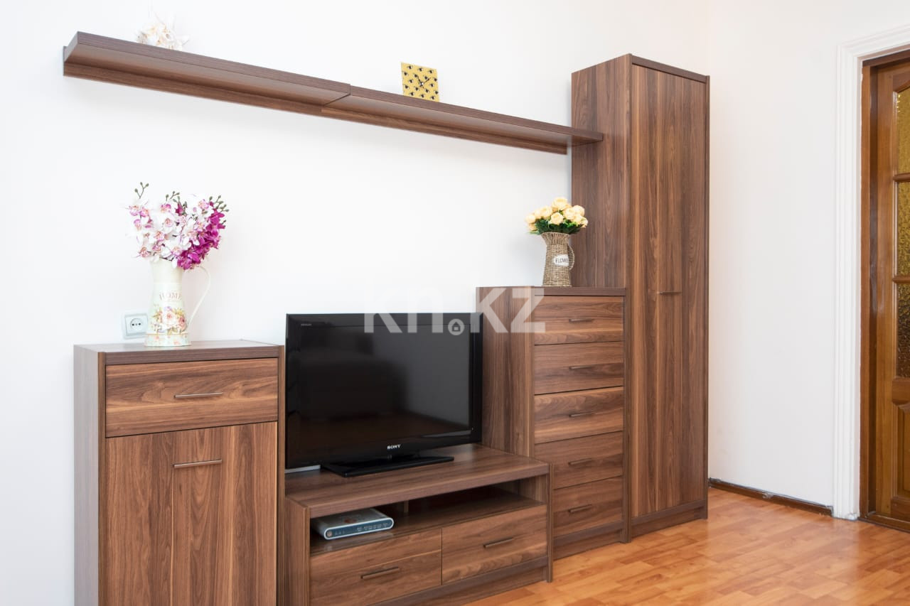 Аренда 2-комнатной квартиры посуточно, 50 м², Самал-2 мкр-н, дом  27 - Аренда жилой и коммерческой недвижимости в Алматы фото 4 из 17