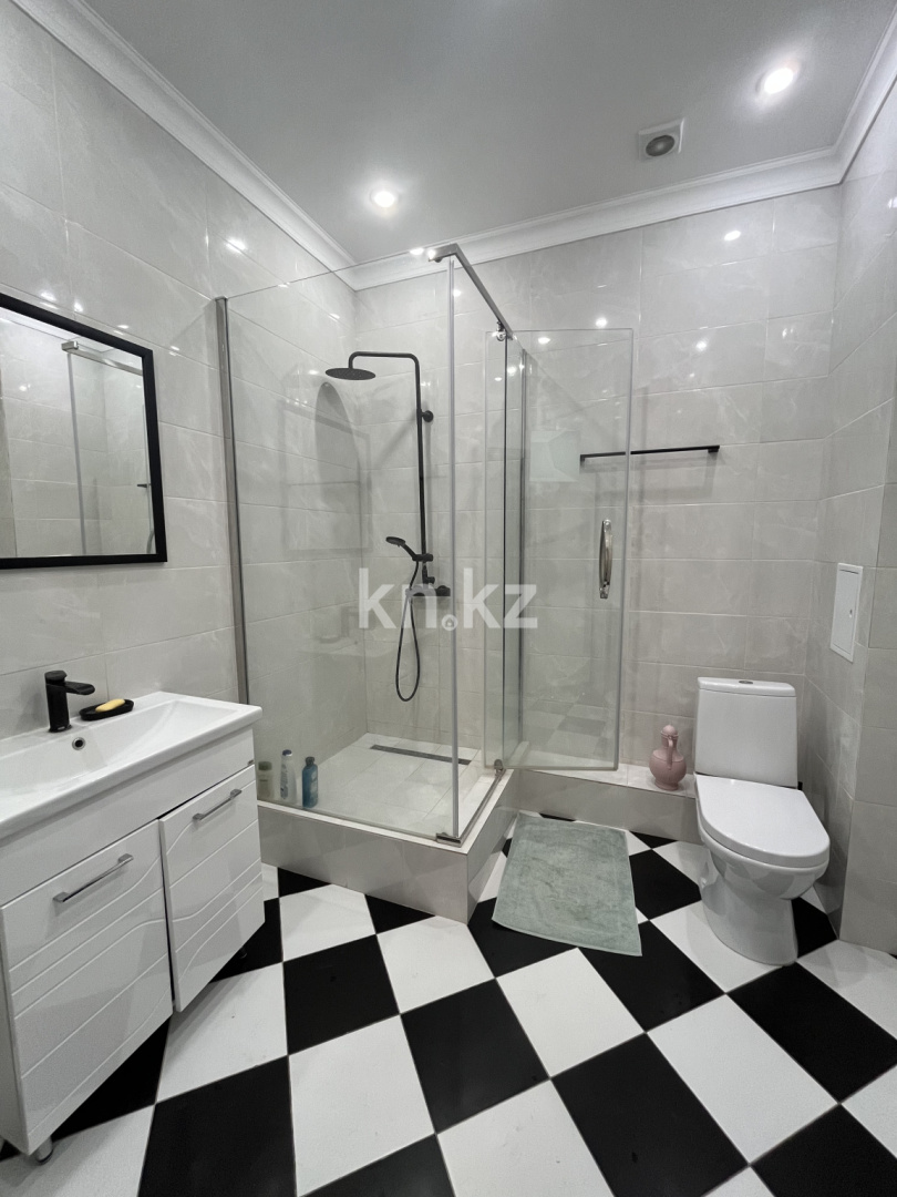 Продажа 3-комнатной квартиры, 125 м², ул. Сарайшык, дом  40 в Астане - фото 12