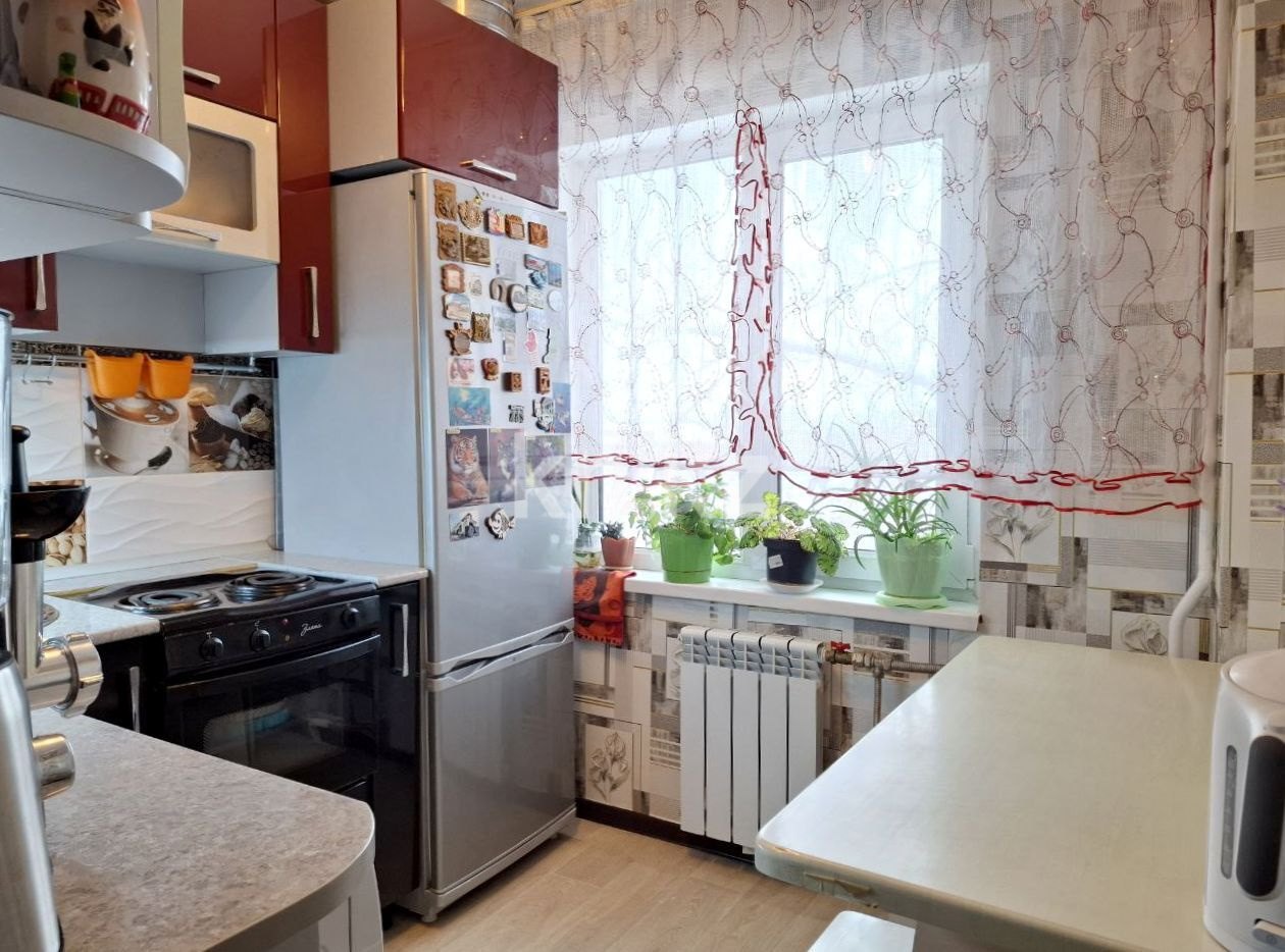 Продажа 2-комнатной квартиры, 43.7 м² - Продажа квартир в Усть-Каменогорске фото 5 из 8