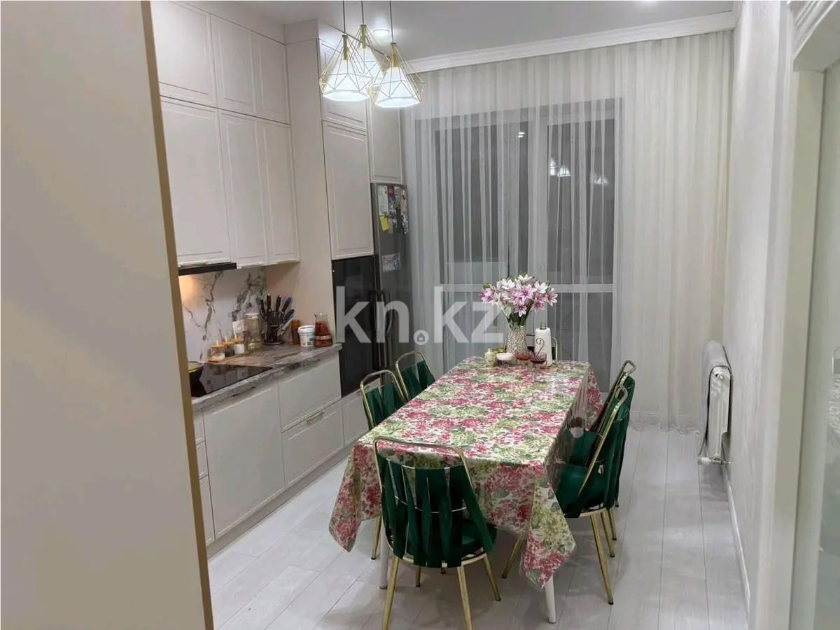 Продажа 3-комнатной квартиры, 84 м², ул. Муканова, дом  51 блок 2 в Караганде - фото 3