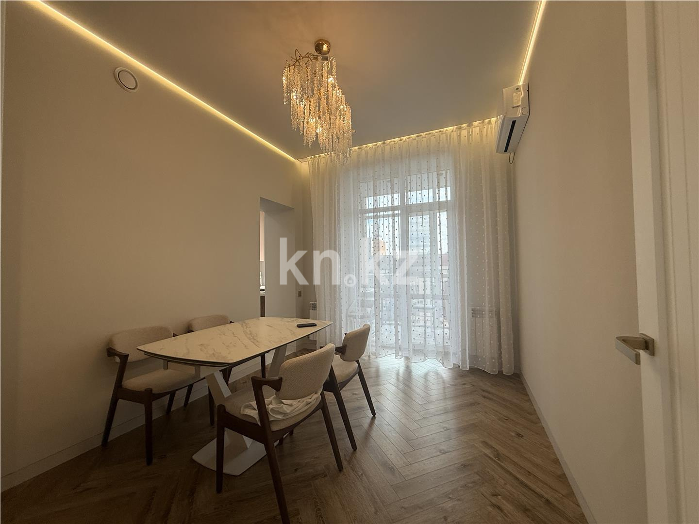 Продажа 3-комнатной квартиры, 87 м² - Продажа квартир в кирпичном доме в Караганде - страница 9 фото 10 из 23