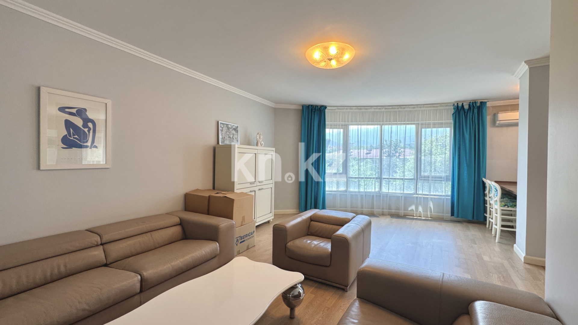 Продажа 2-комнатной квартиры, 87 м², Достык в Алматы - фото 2