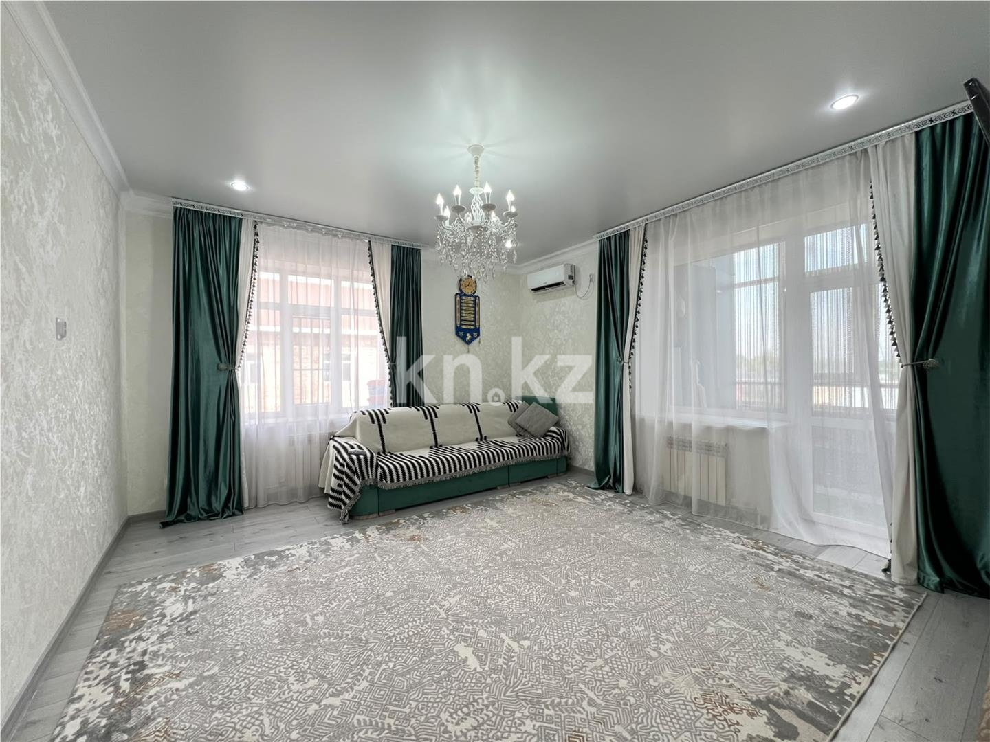 Продажа 3-комнатной квартиры, 75 м² - Продажа квартир в кирпичном доме в Караганде - страница 2 фото 1 из 22
