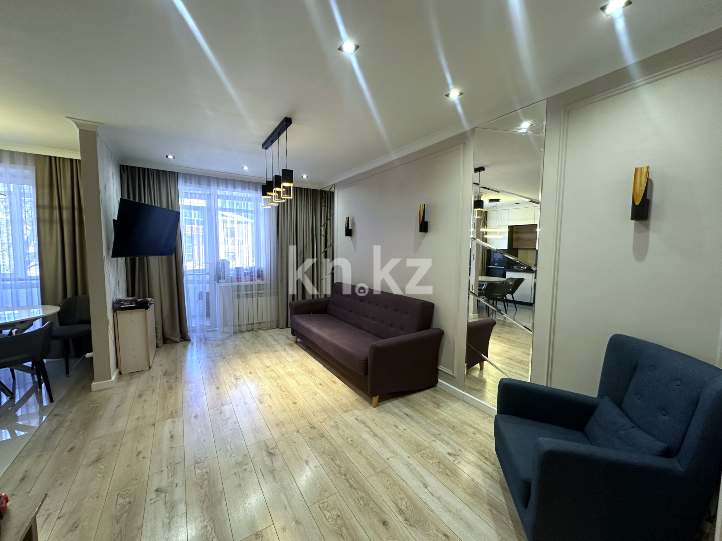 Продажа 3-комнатной квартиры, 78.9 м² - Продажа квартир в Караганде - страница 8 фото 2 из 40