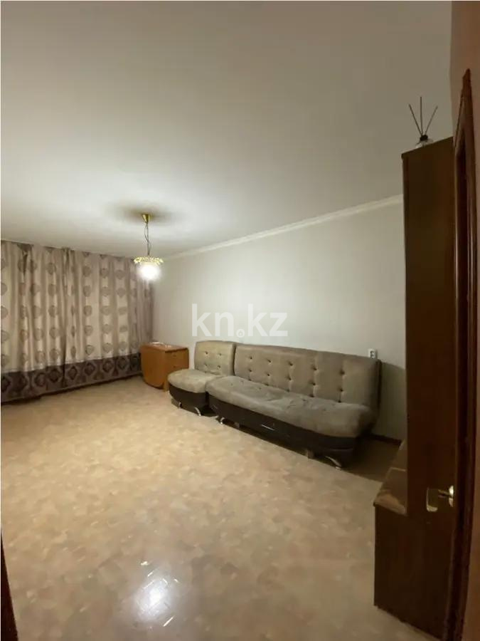 Продажа 3-комнатной квартиры, 62 м², пр. Республики - Продажа  трехкомнатных квартир в Караганде фото 1 из 7