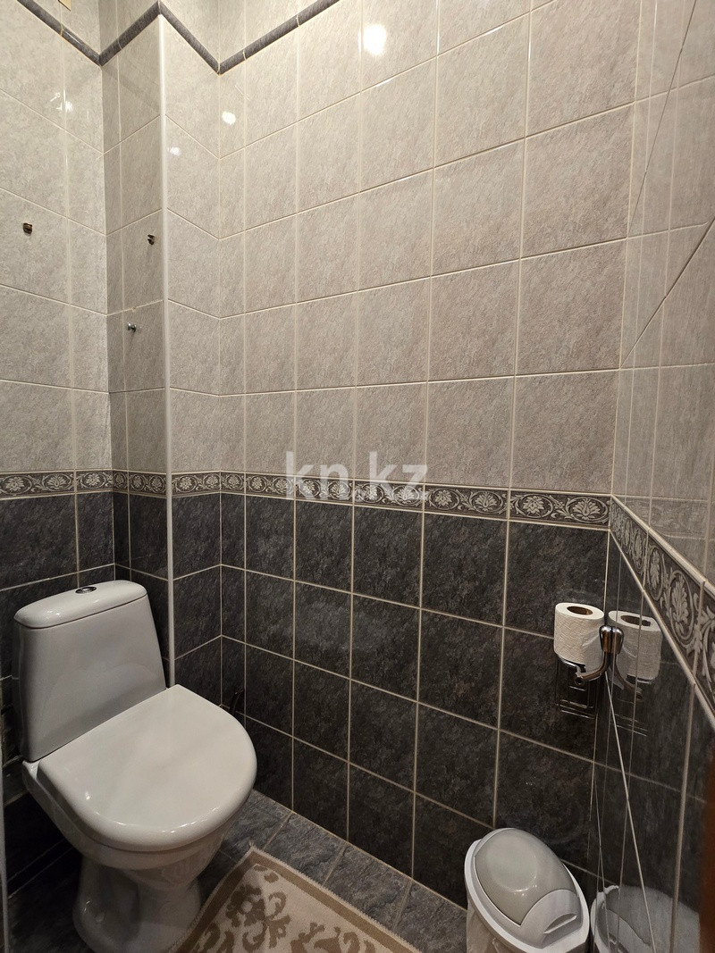 Продажа 4-комнатной квартиры, 60 м², Орбита-2 мкр-н, дом  11 - Продажа действующего бизнеса в Карагандинской области фото 27 из 28