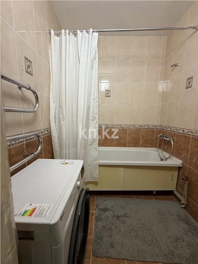 Продажа 3-комнатной квартиры, 62.4 м² в Астане - фото 4