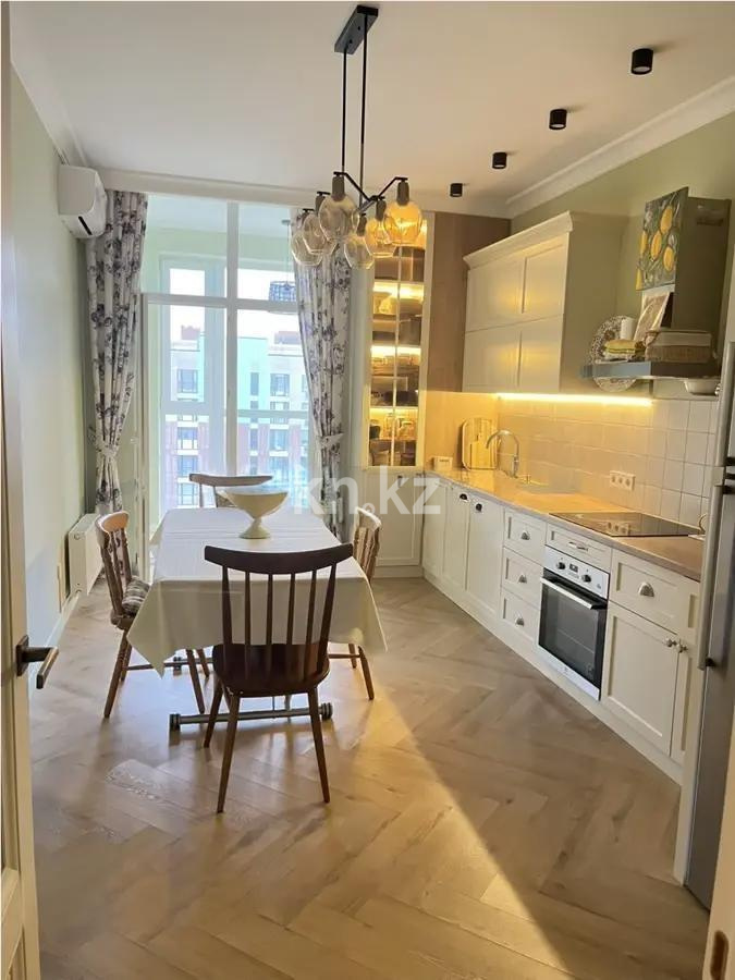 Продажа 4-комнатной квартиры, 135 м², ул. Бокейхана, дом  16 - Продажа  четырехкомнатных квартир в Астане фото 5 из 8