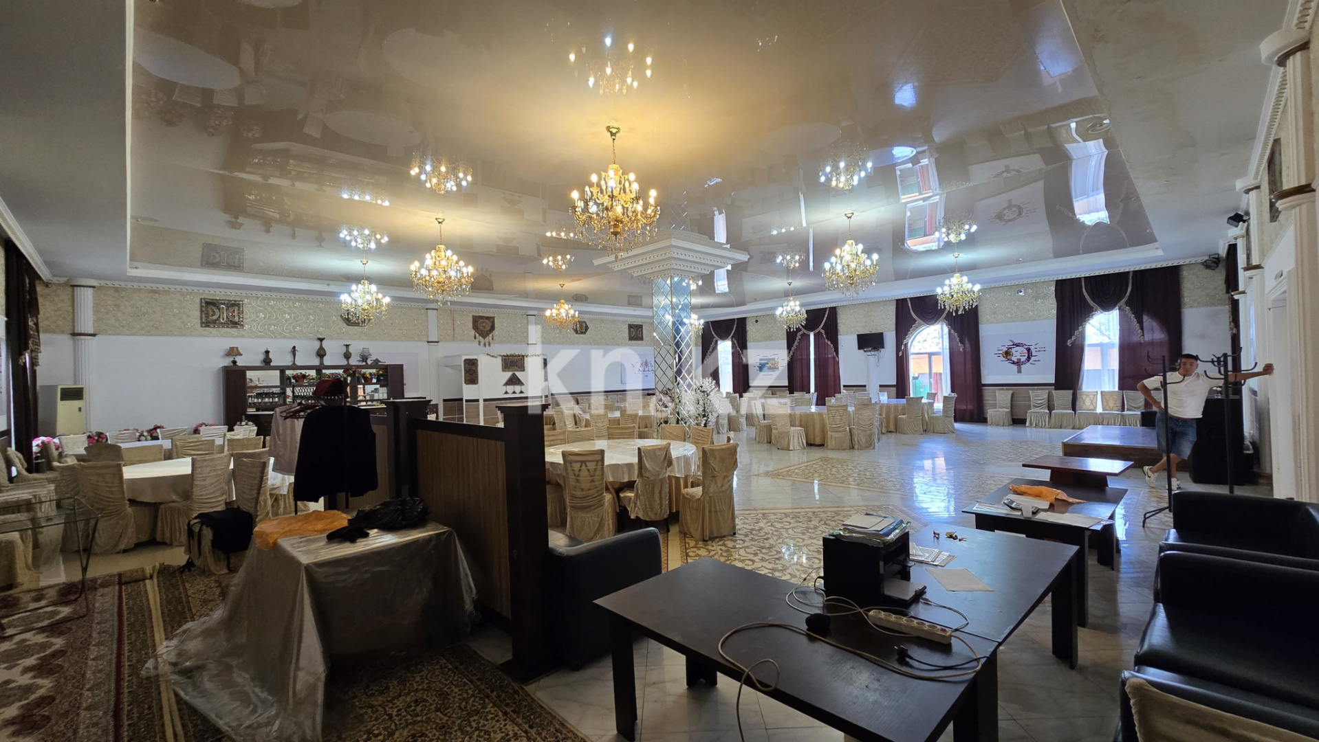 Продажа , 980.6 м², ул. Жамакаева, дом  220 - Продажа зданий в Алматы фото 7 из 27