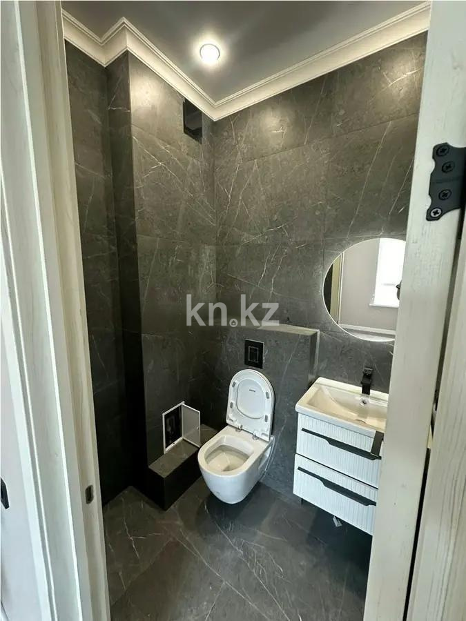 Продажа 3-комнатной квартиры, 69.9 м², ул. Момышулы, дом  5/3 в Алматы - фото 4