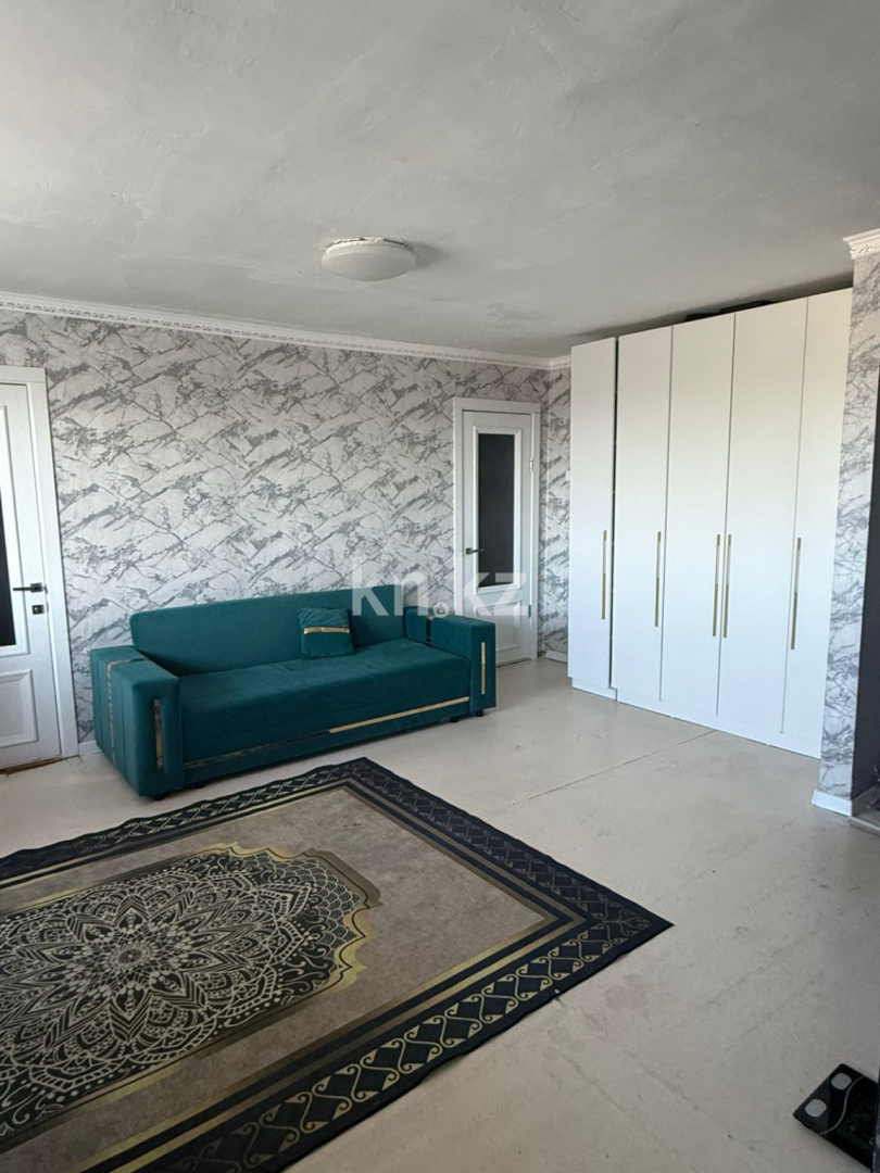 Продажа 2-комнатной квартиры, 42 м², Локомативная, дом  131 - Продажа  двухкомнатных квартир в Караганде без посредников с фото фото 1 из 1