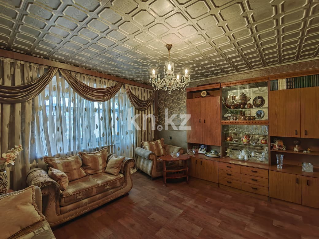 Продажа 4-комнатной квартиры, 77 м², ул. Язева, дом  10 - Продажа квартир в Караганде фото 6 из 35