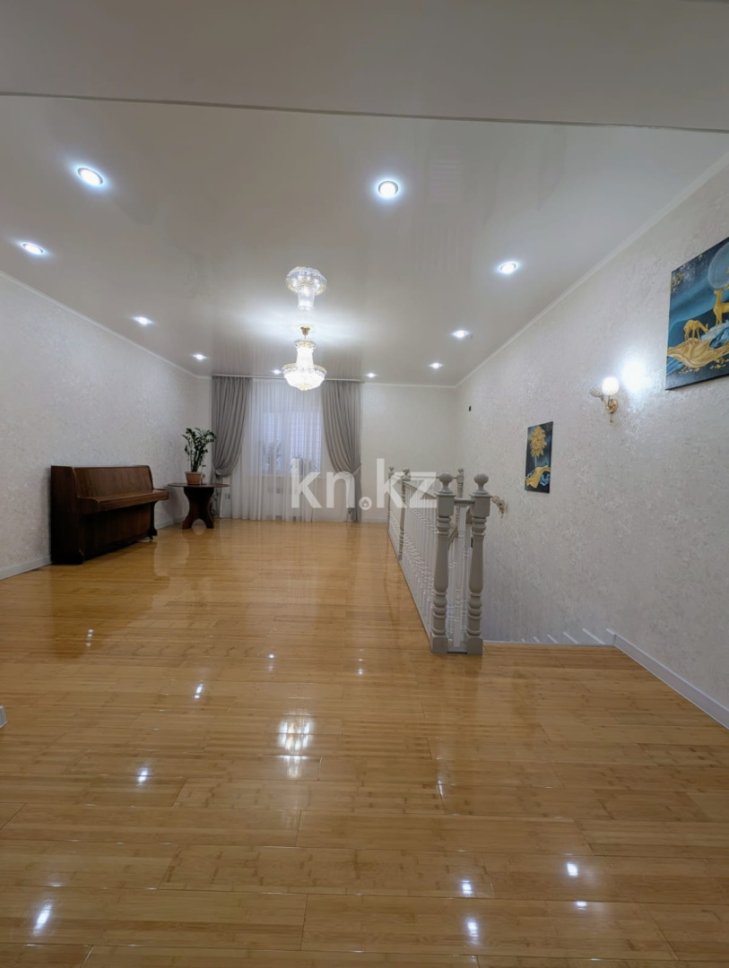 Продажа 6-комнатного дома, 525.2 м², ул. Береке, дом  18 - Продажа домов, коттеджей в Уральске фото 11 из 40