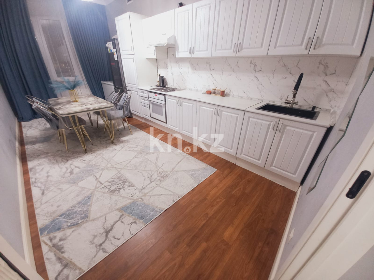 Продажа 3-комнатной квартиры, 109 м², пр. Абая, дом  10 - пр. Сарыарка в Астане - фото 3