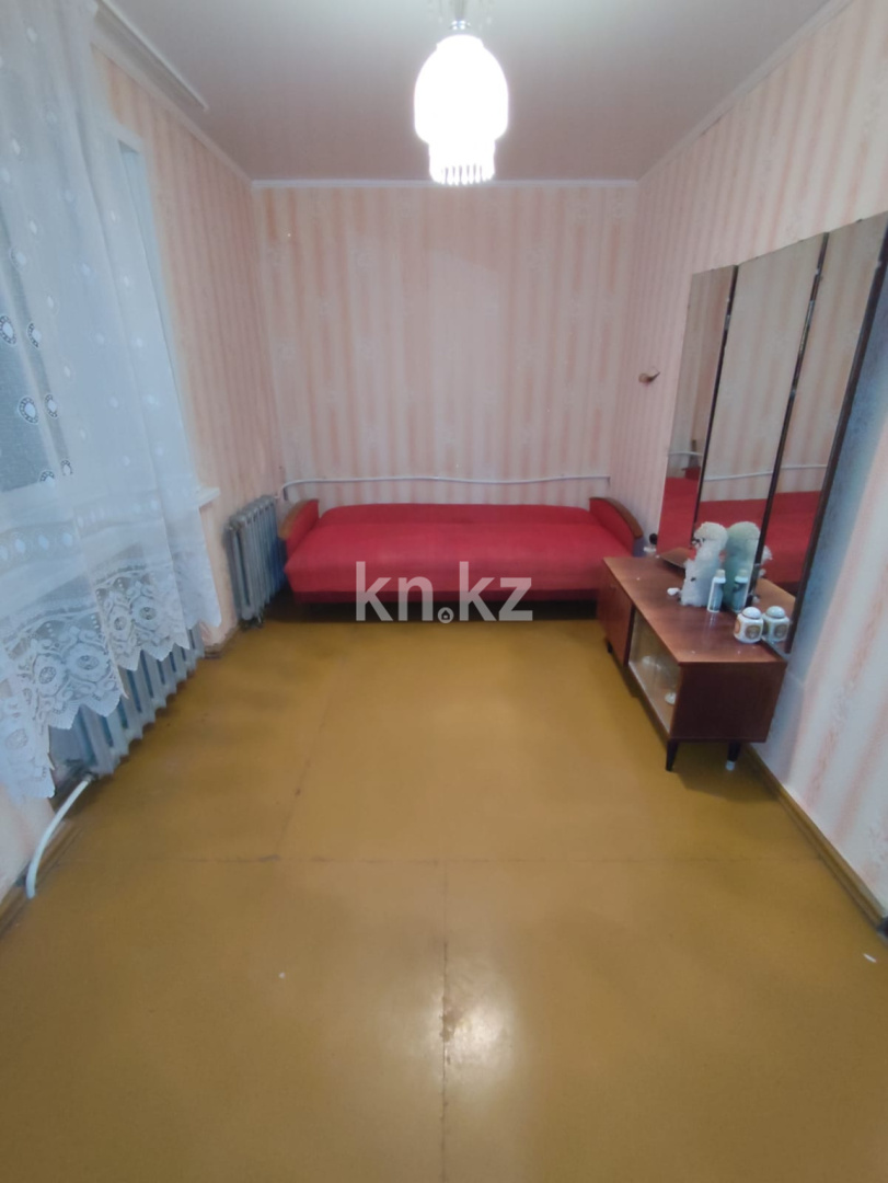 Продажа 3-комнатной квартиры, 51.5 м², ул. Оракбаева, дом  35 - Продажа жилой и коммерческой недвижимости в Уральске фото 3 из 12