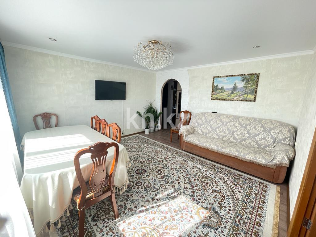 Продажа 4-комнатной квартиры, 70 м², мкр-н 6-й - Продажа  четырехкомнатных квартир в Темиртау фото 1 из 14