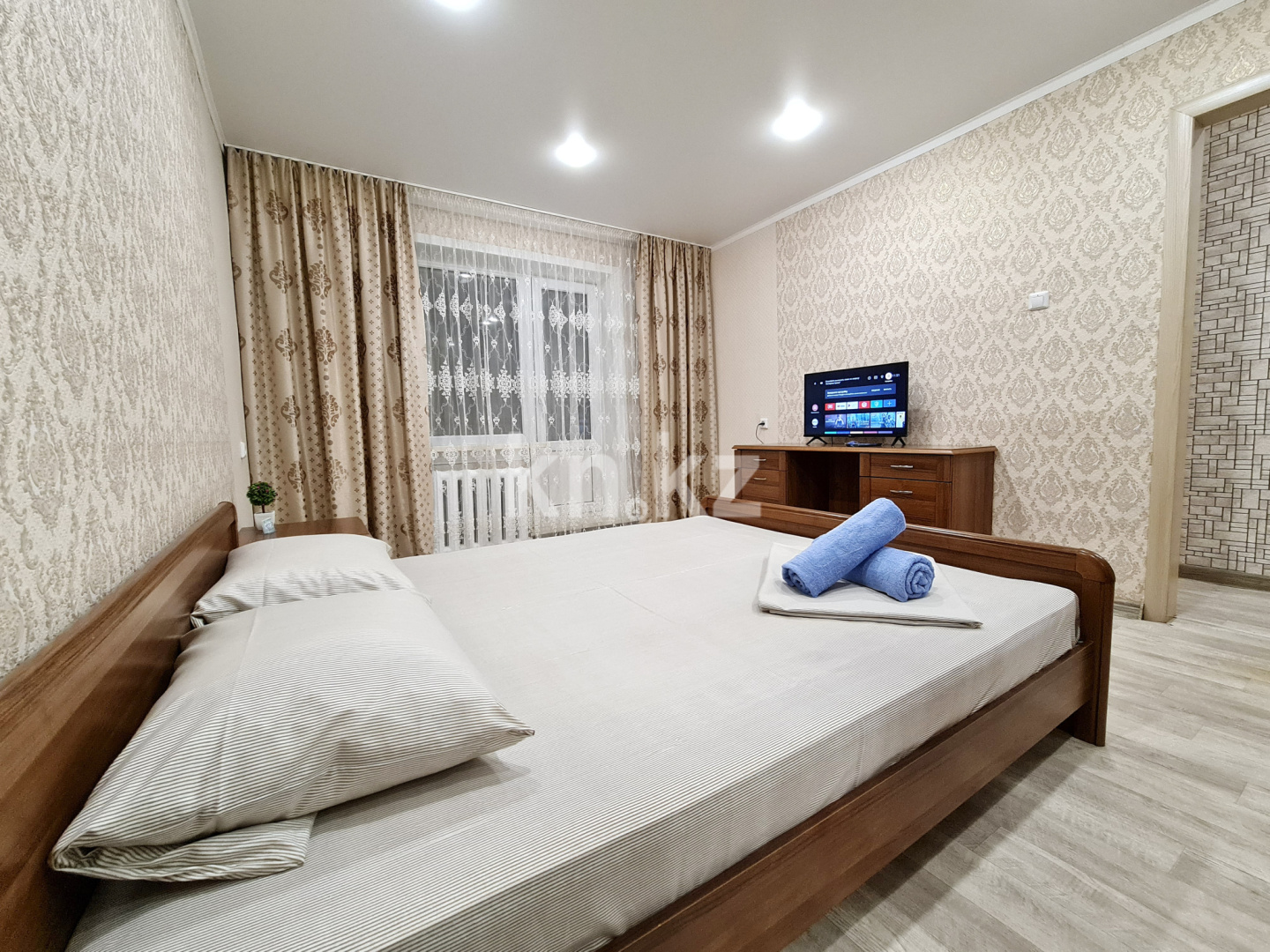 Аренда 1-комнатной квартиры посуточно, 35 м², Естая, дом  146 - Аренда жилой и коммерческой недвижимости в Павлодаре фото 1 из 6