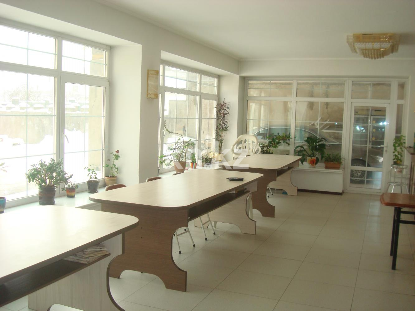 Продажа дома, 1300 м², ул. Космодемьянской - Продажа домов, коттеджей в Алматы без посредников фото 8 из 18