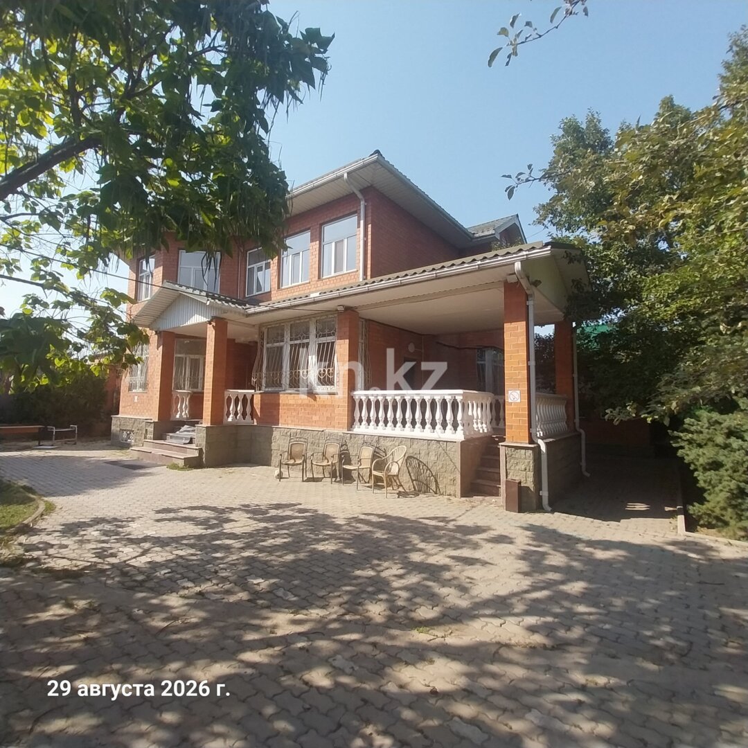 Аренда 9-комнатного дома, 450 м² в Алматы - фото 25