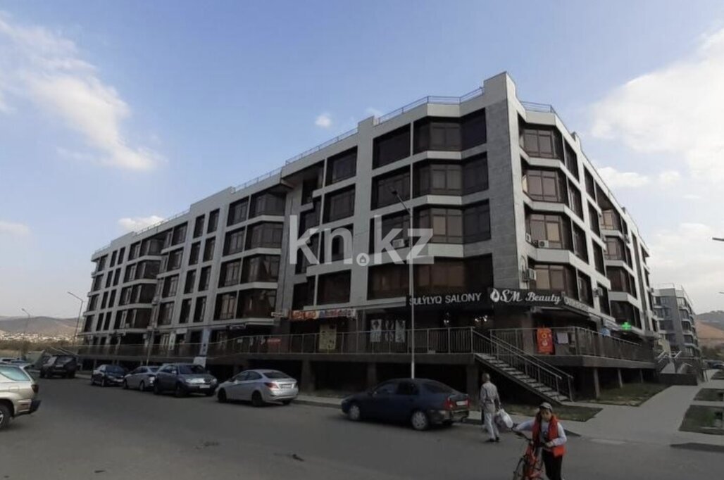 Аренда 3-комнатной квартиры, 90 м² в Алматы