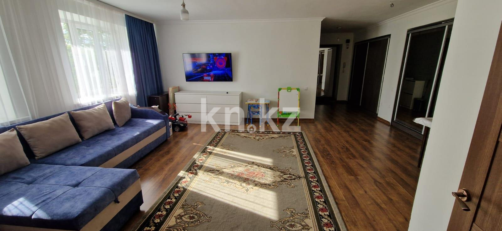 Продажа 2-комнатной квартиры, 64 м², ул. Баженова - Продажа  двухкомнатных квартир в Караганде фото 1 из 14