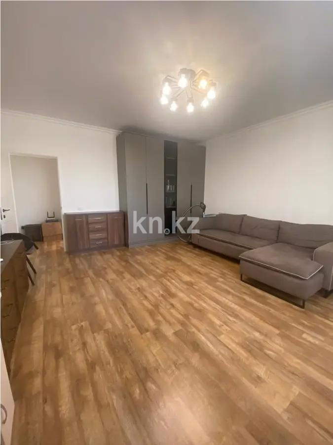 Продажа 3-комнатной квартиры, 90 м², ул. Егизбаева, дом  7/10 - Продажа квартир в Алматы без посредников с фото фото 1 из 7