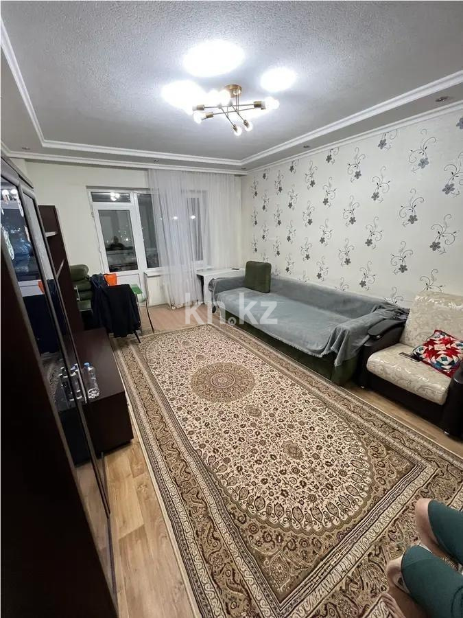 Продажа 3-комнатной квартиры, 80 м², пр. Шахтеров, дом  74 - Продажа квартир в Караганде без посредников с фото фото 1 из 7