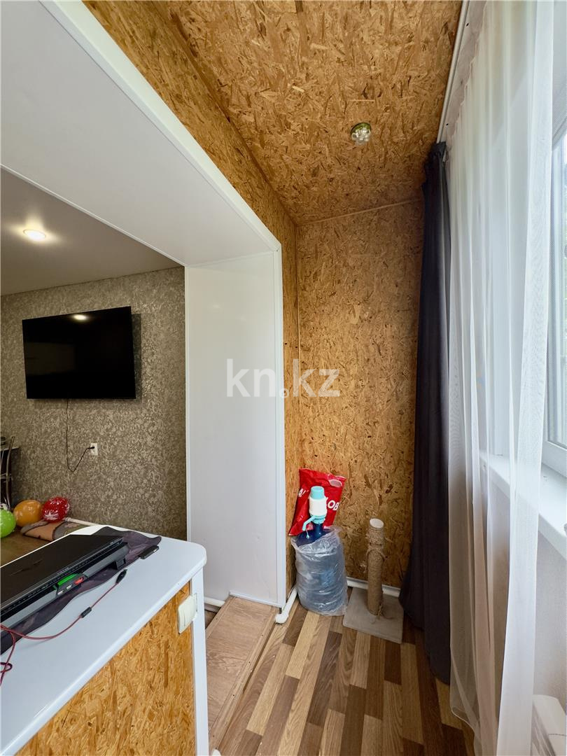 Продажа 3-комнатной квартиры, 45 м², ул. Мирная, дом  10/1 в Караганде - фото 8