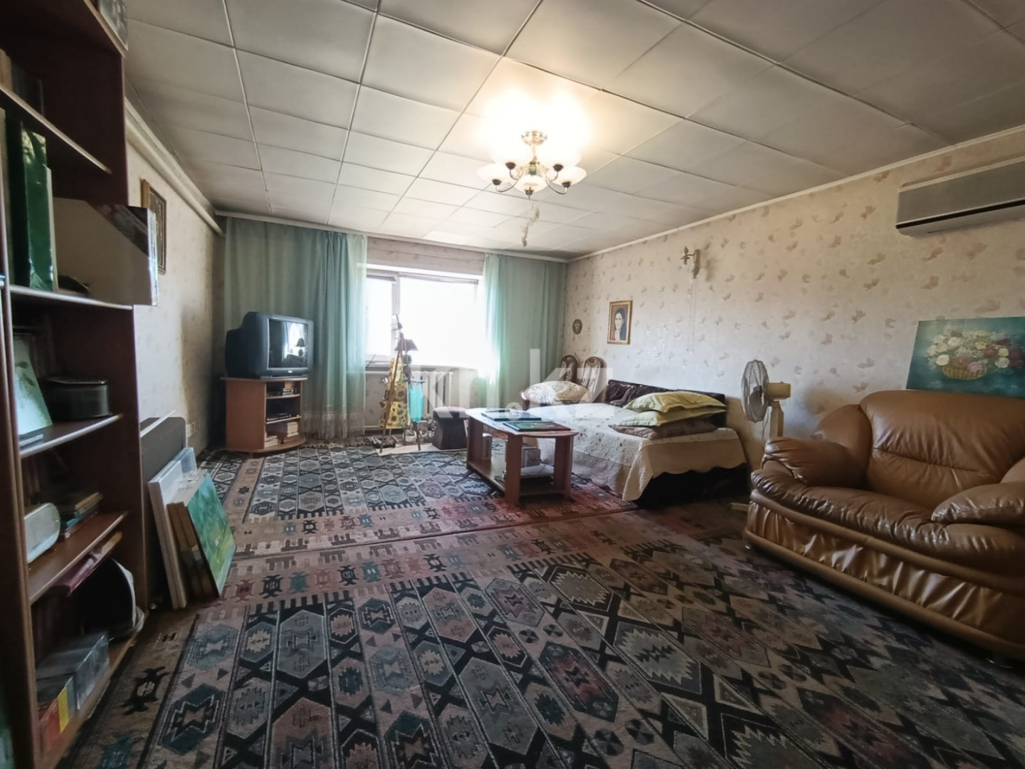 Продажа 7-комнатного дома, 273 м² - Продажа домов, коттеджей в Казахстане - страница 3 фото 1 из 6