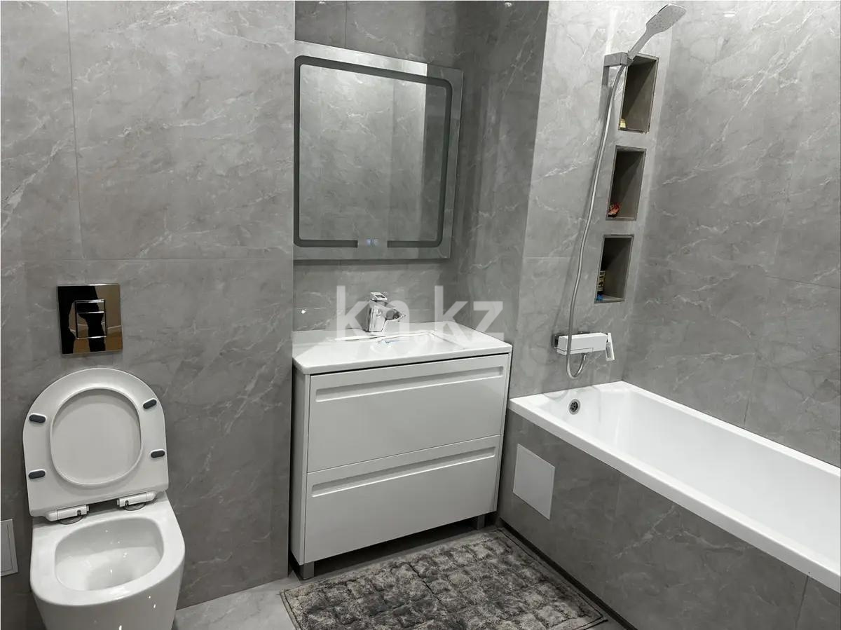 Продажа 3-комнатной квартиры, 118 м², ул. Жарокова, дом  218 в Алматы - фото 7