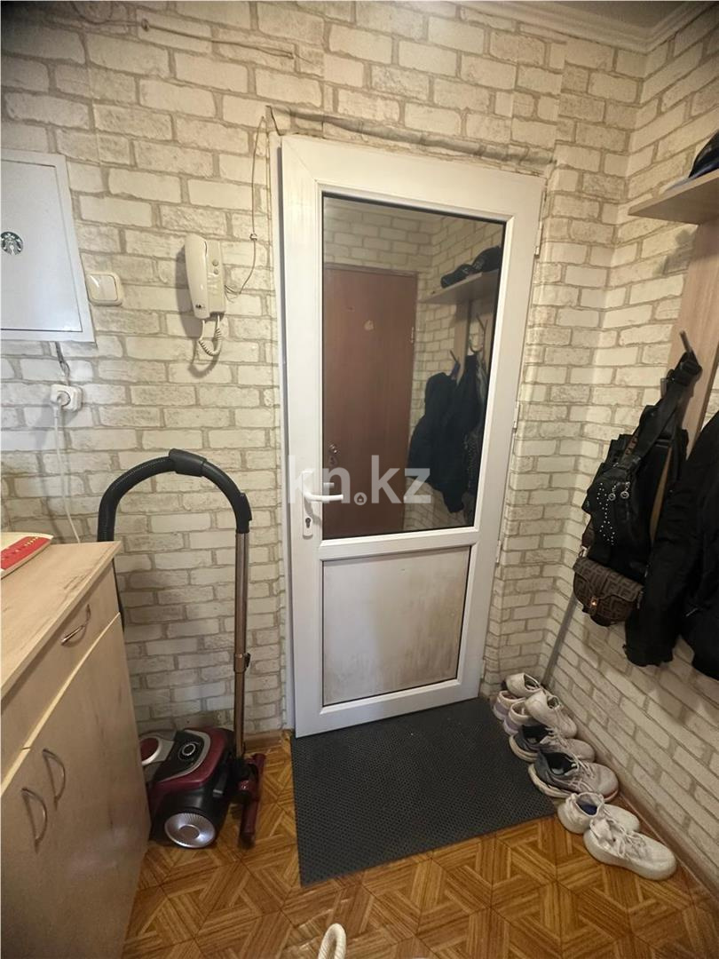 Продажа 1-комнатной квартиры, 29 м², мкр-н 21 - Продажа  однокомнатных квартир в Караганде фото 10 из 11