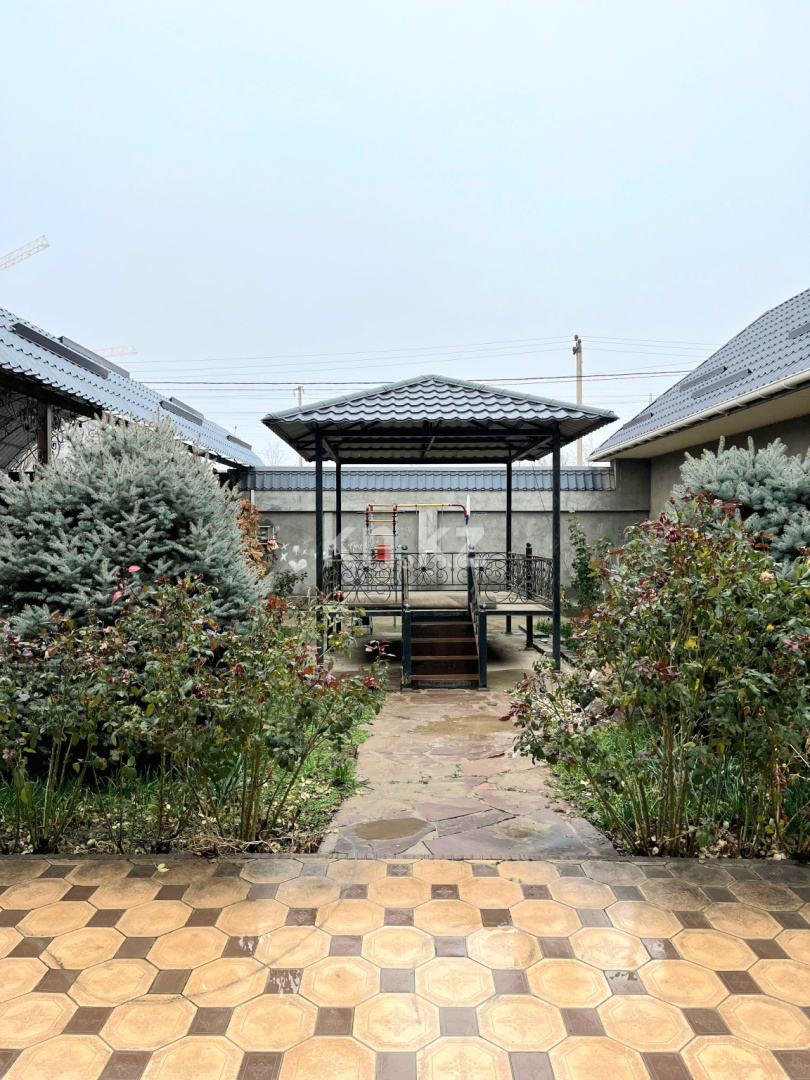 Продажа 7-комнатного дома, 280 м² - Продажа домов, коттеджей в Казахстане фото 2 из 36