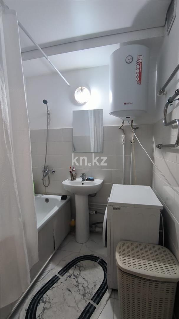 Продажа 2-комнатной квартиры, 69 м², пр. Республики - Аренда баз, складов и промышленной недвижимости в Костанае фото 8 из 14