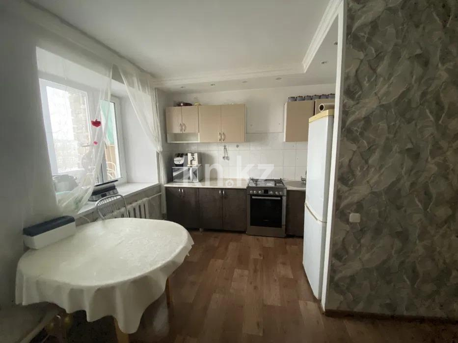 Продажа 3-комнатной квартиры, 65 м², ул. Орлова в Караганде - фото 4