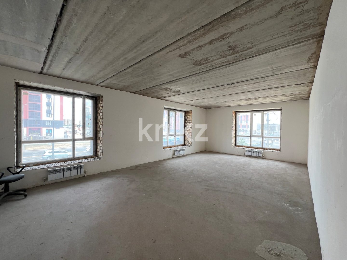Продажа помещения, 214 м² - Продажа офисных и торговых помещений в Астане в р-не Сарайшык фото 1 из 1