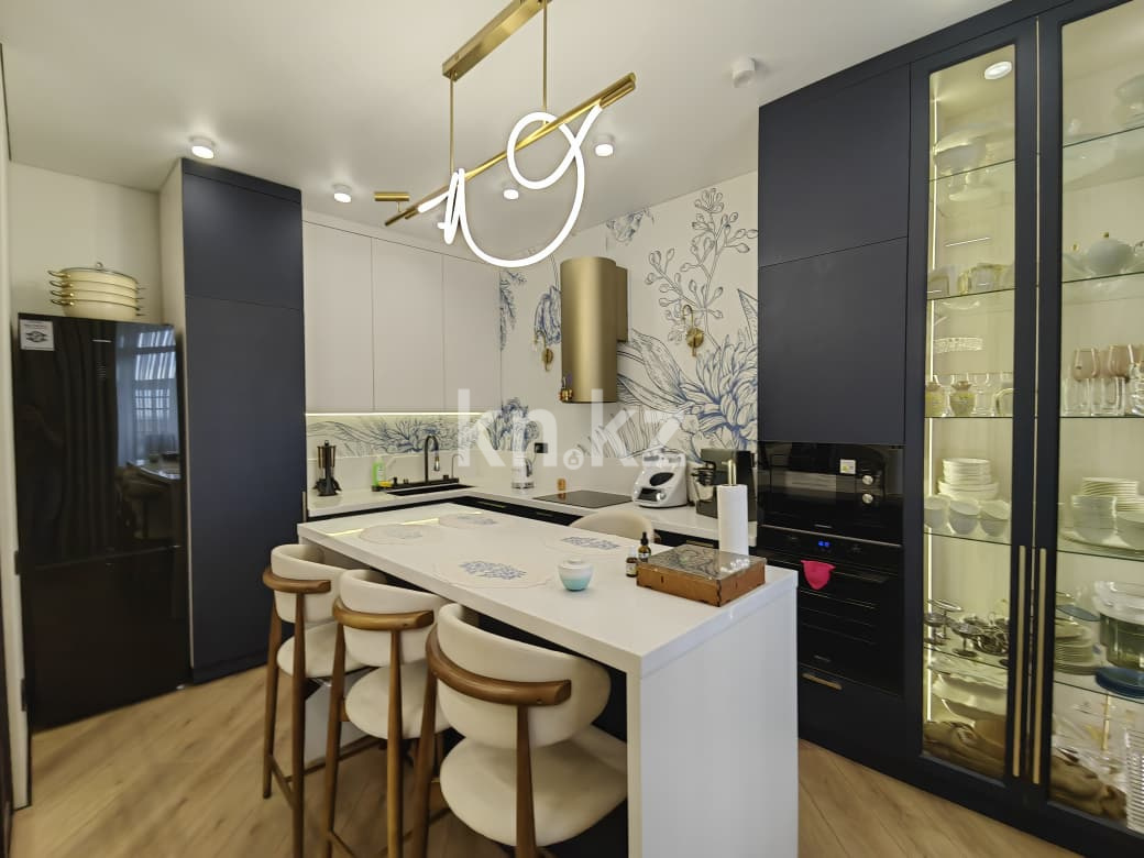 Продажа 3-комнатной квартиры, 97 м² в Караганде - фото 19