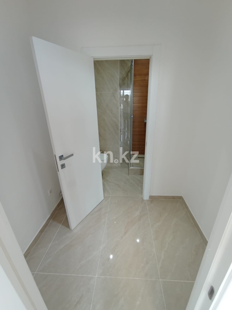 Продажа 2-комнатной квартиры, 82 м² в Алматы - фото 20