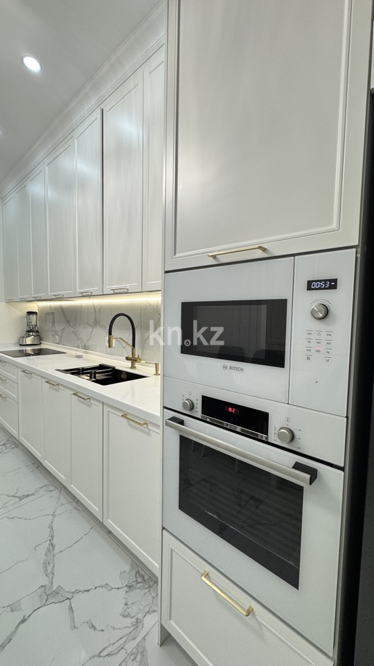 Продажа 4-комнатной квартиры, 140 м² в Алматы - фото 5