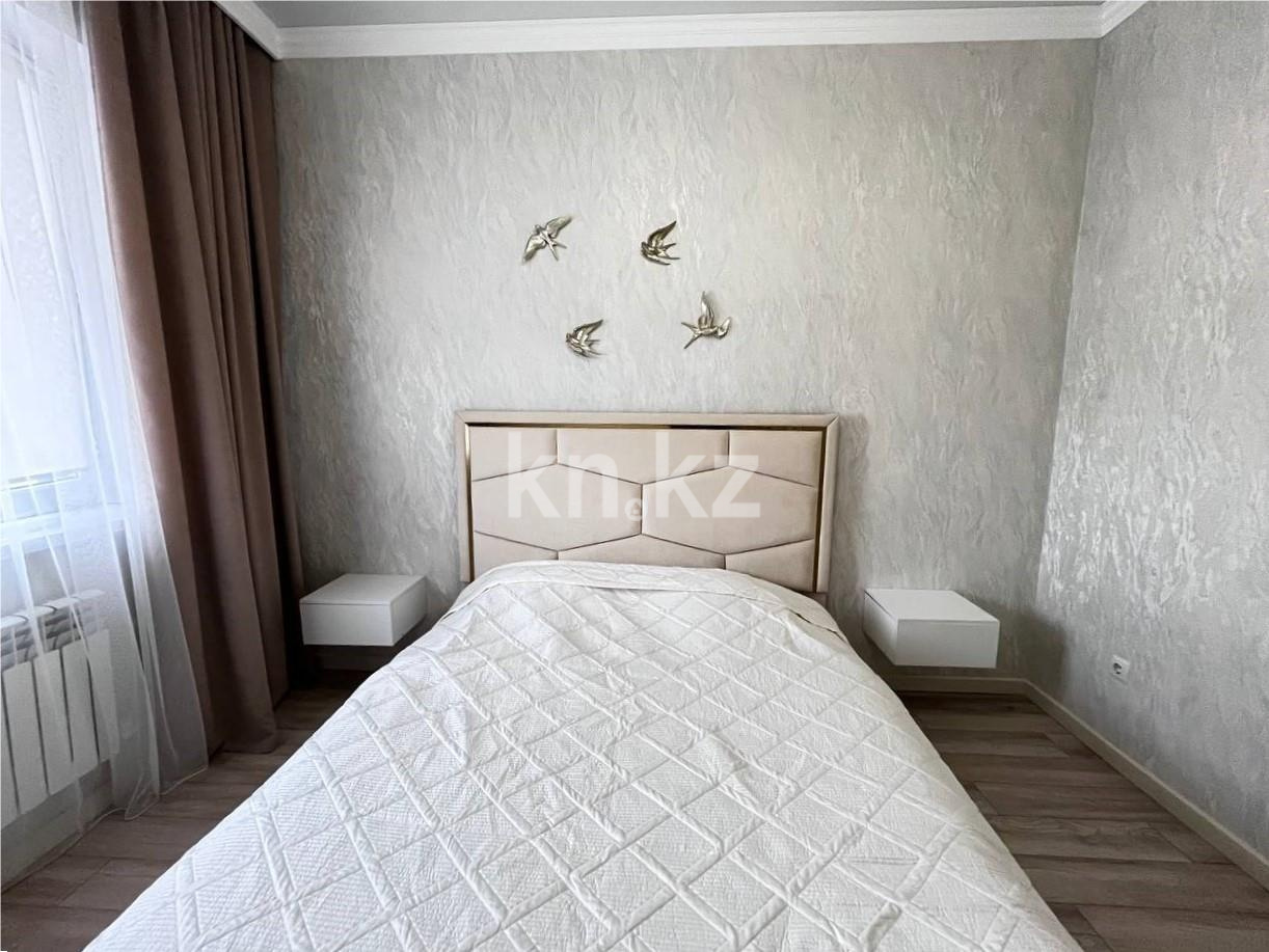 Продажа 3-комнатной квартиры, 68 м², ул. Дюсембекова - Продажа и аренда недвижимости в Караганде фото 7 из 52