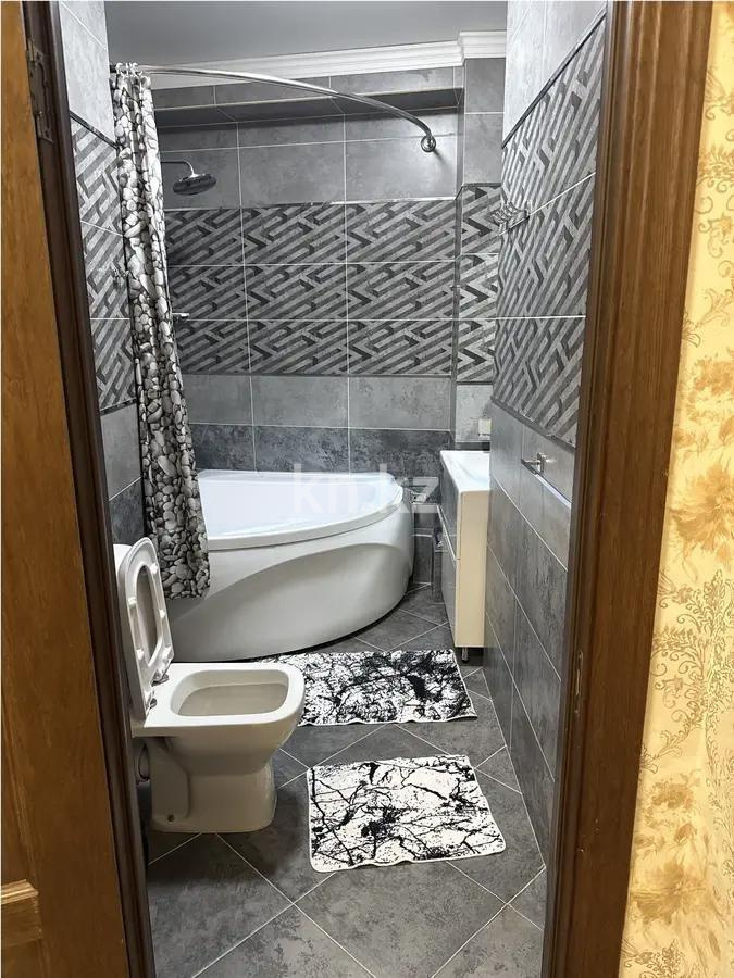 Продажа 3-комнатной квартиры, 96.5 м², ул. Навои, дом  208/3 - Продажа квартир в Алматы фото 5 из 6