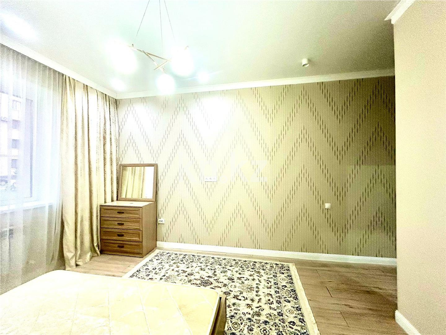 Продажа 2-комнатной квартиры, 63 м², ул. Муканова - Продажа квартир в Караганде фото 12 из 20